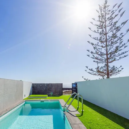 Marina Lavanda فيلة *