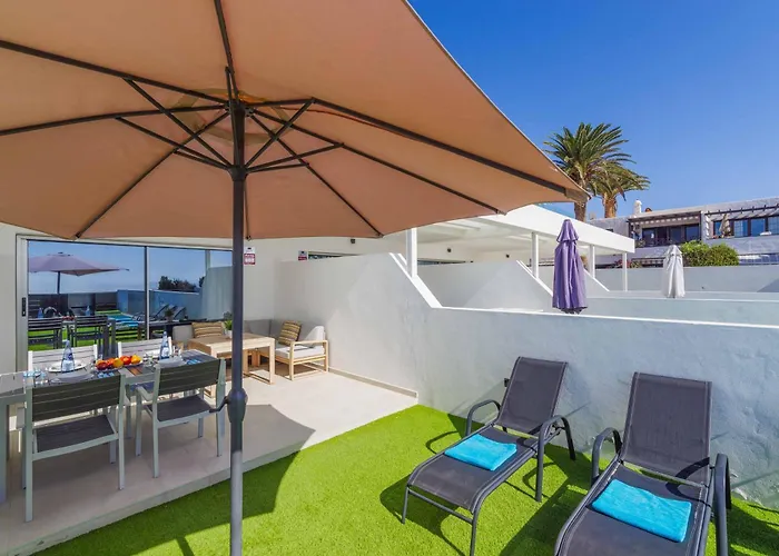 Marina Lavanda فيلة *